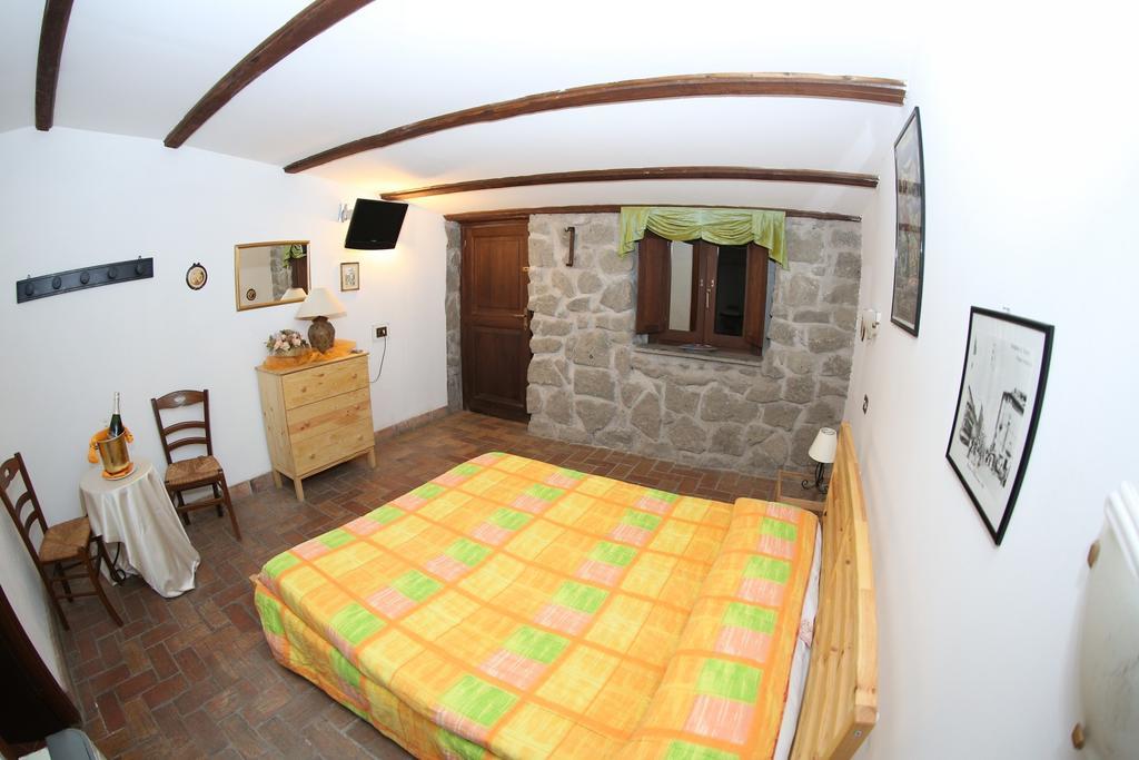Agriturismo Monte Due Torri Genzano di Roma Luaran gambar